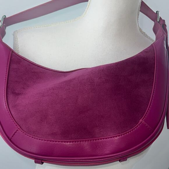 New Steve Madden Magenta Suede Shoulder Bag. see video Boho - Picture 6 of 11